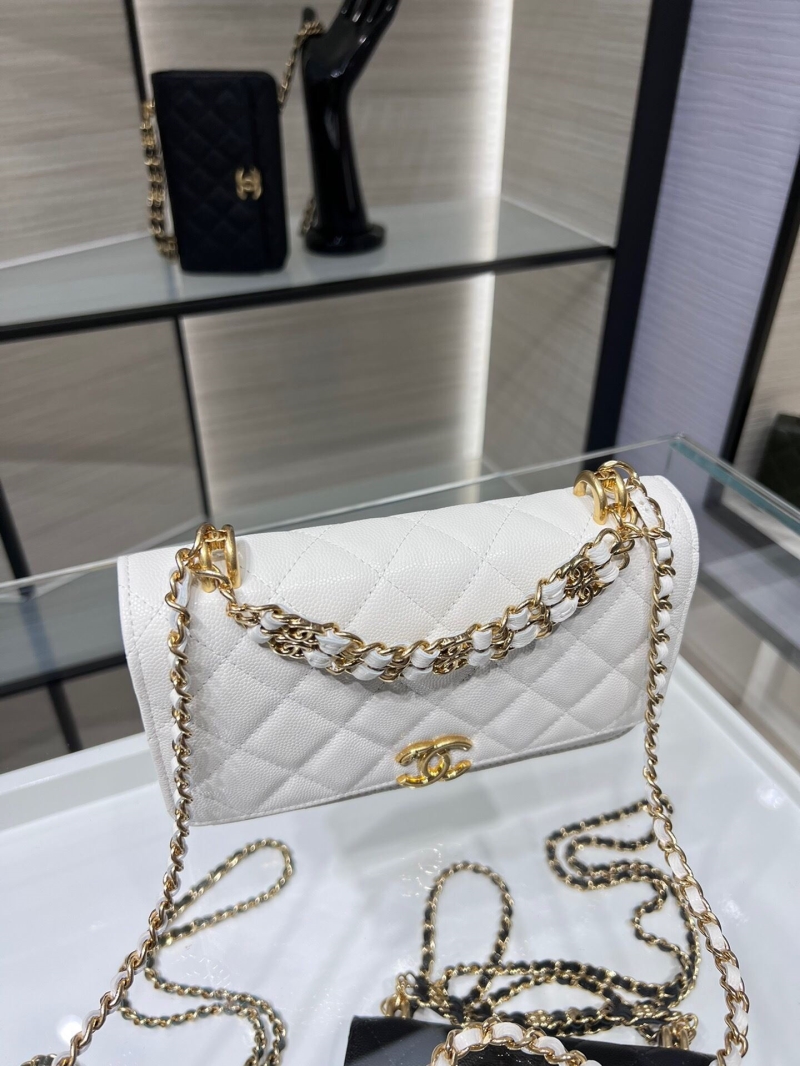 Chanel 19 Bags